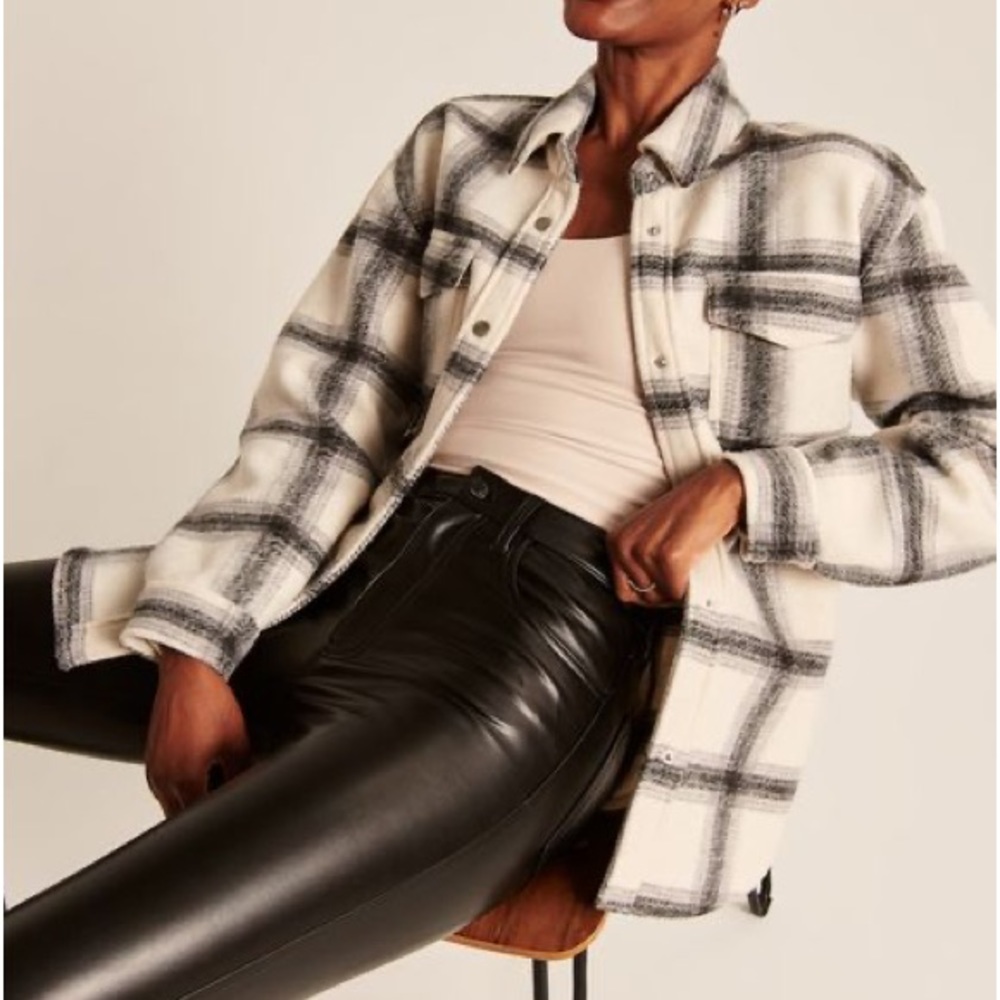 Abercrombie Plaid Cozy Shirt Jacket